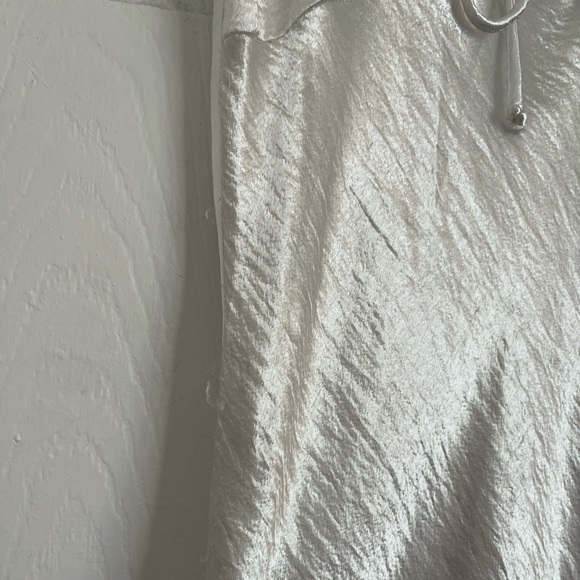 Elegant Lulus White Satin Slip Dress With Deep Back - Picture 3 of 9